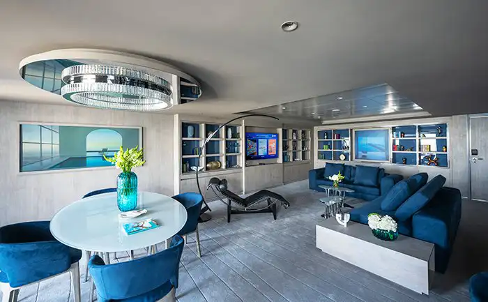 YCT MSC Yacht Club Executive and Family suite con Balcone