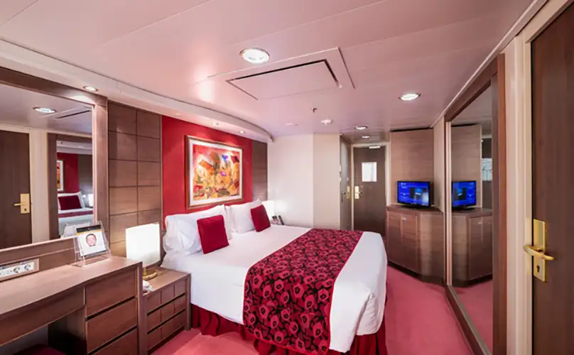 YCL MSC Yacht Club Deluxe Suite